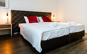 Hotel Hine Adon Bern Airport